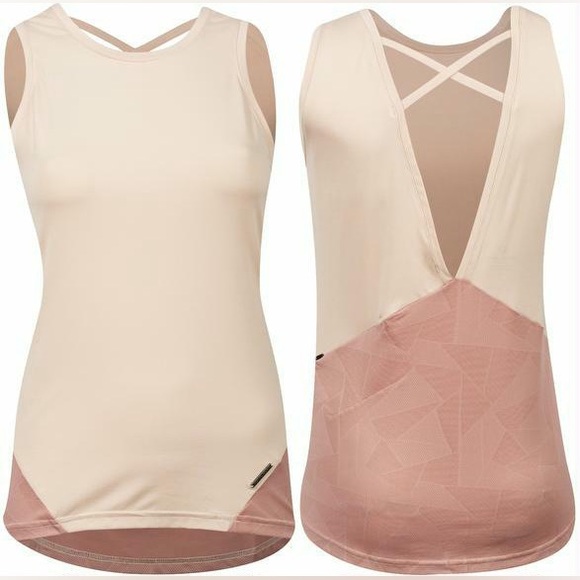 Pearl Izumi Tops - Pearl Izumi Light Pink Tank Top Size BNWT SIZE S